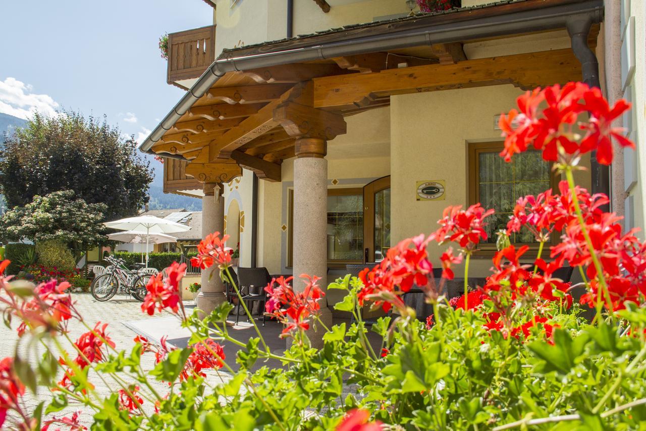 Hotel Genzianella Ziano di Fiemme Exterior foto